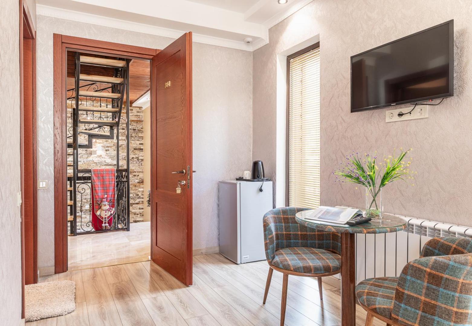 Hotel Gold Tower Mestia Rom bilde